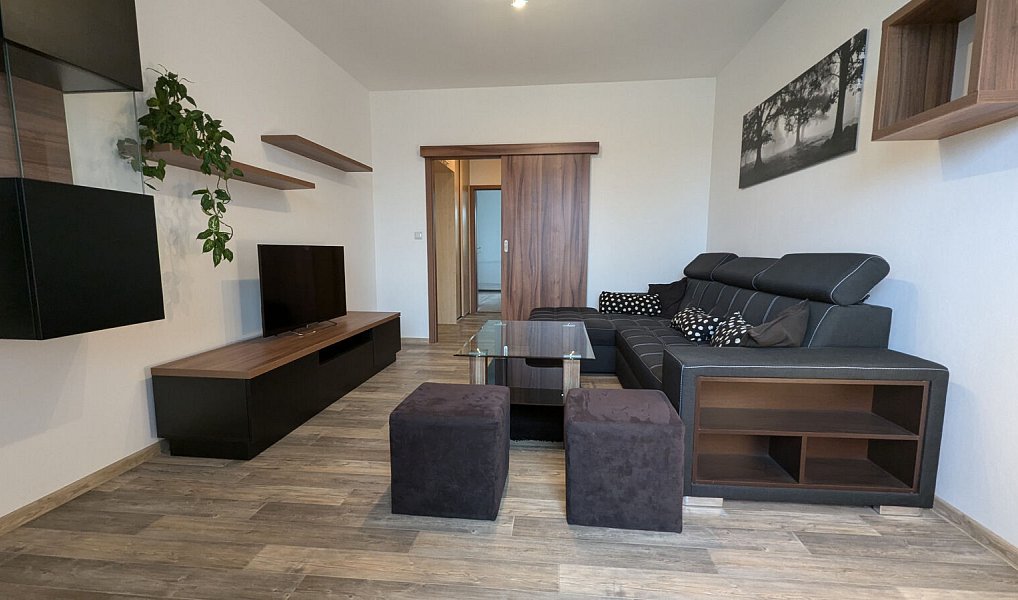 Pronájem bytu 3+1 72 m², Olomouc – náhled fotky 2