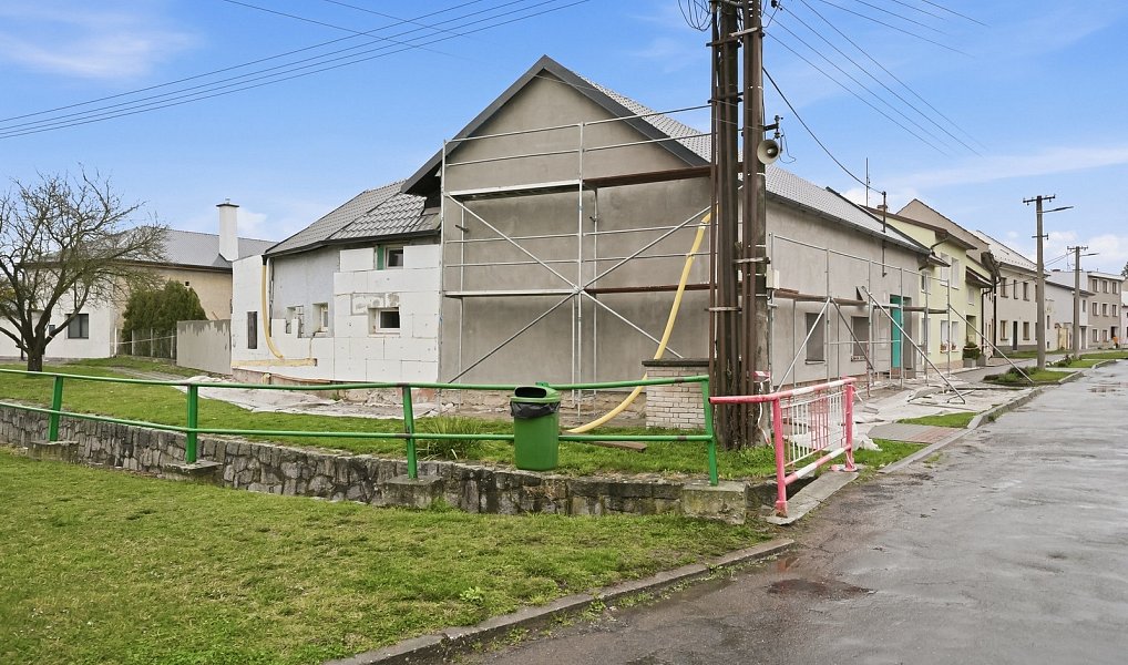Prodej domu 250 m² s pozemkem 437 m², Krčmaň – náhled fotky 14
