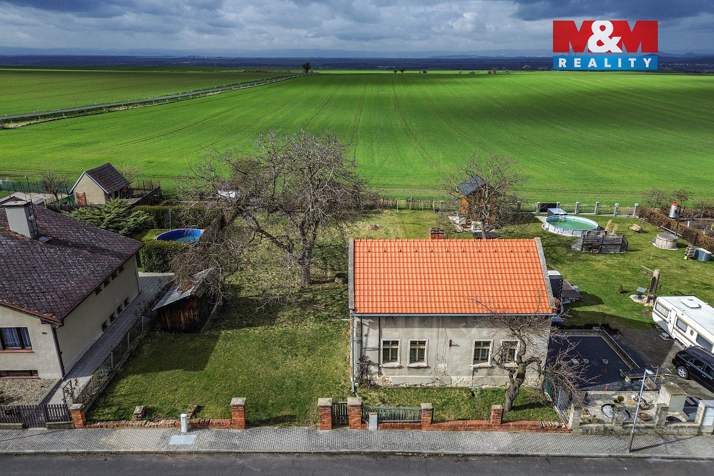 Prodej domu 72 m² s pozemkem 997 m² — photo 2