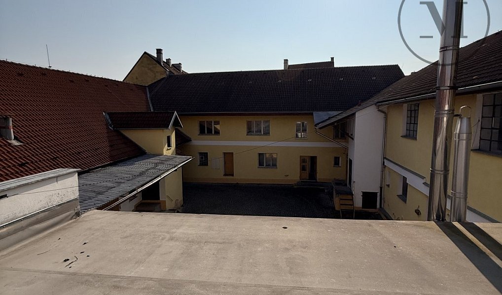 Pronájem výrobních prostor 300 m², Netolice – náhled fotky 8