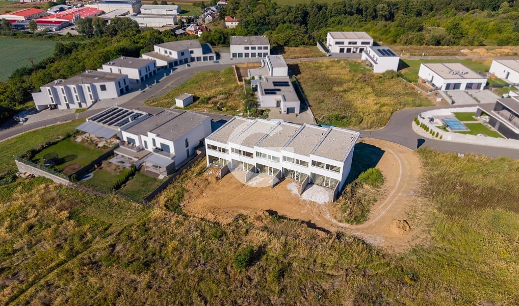 Prodej domu 140 m² s pozemkem 229 m², Zlín – náhled fotky 3