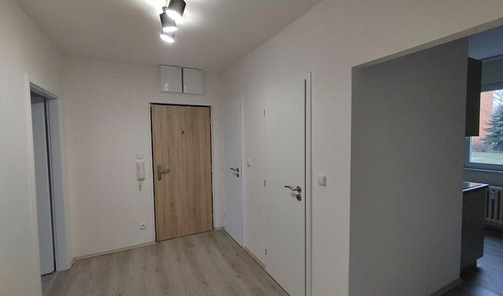 Pronájem bytu 3+1 72 m², Praha – náhled fotky 13
