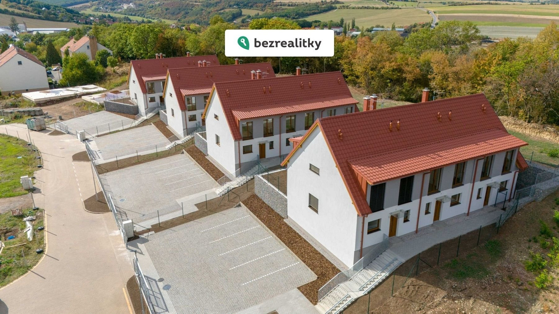 Prodej domu 106 m² s pozemkem 147 m² – fotografie 2