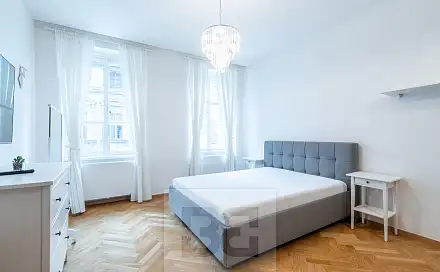 Pronájem bytu 1+kk 30 m²