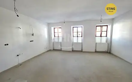 Pronájem bytu 4+kk 99 m²