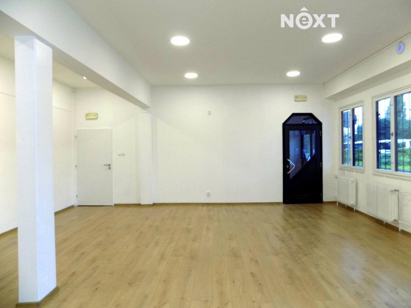 Pronájem obchodních prostor 80 m²