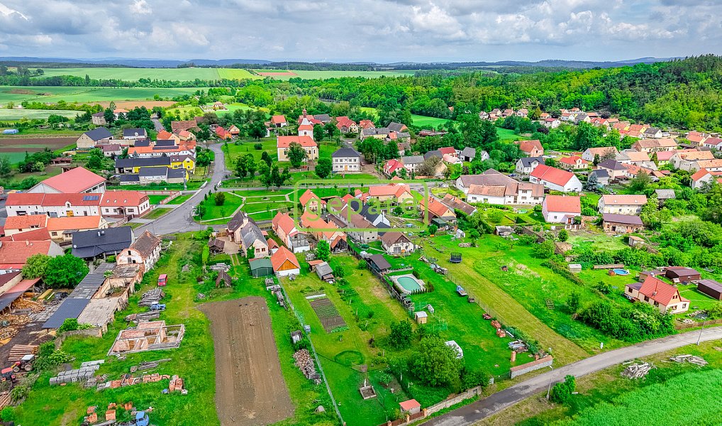 Prodej domu 153 m² s pozemkem 1 396 m², Kryry – náhled fotky 39