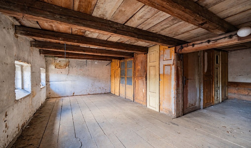 Prodej domu 700 m² s pozemkem 4 338 m², Chlumec nad Cidlinou – náhled fotky 21