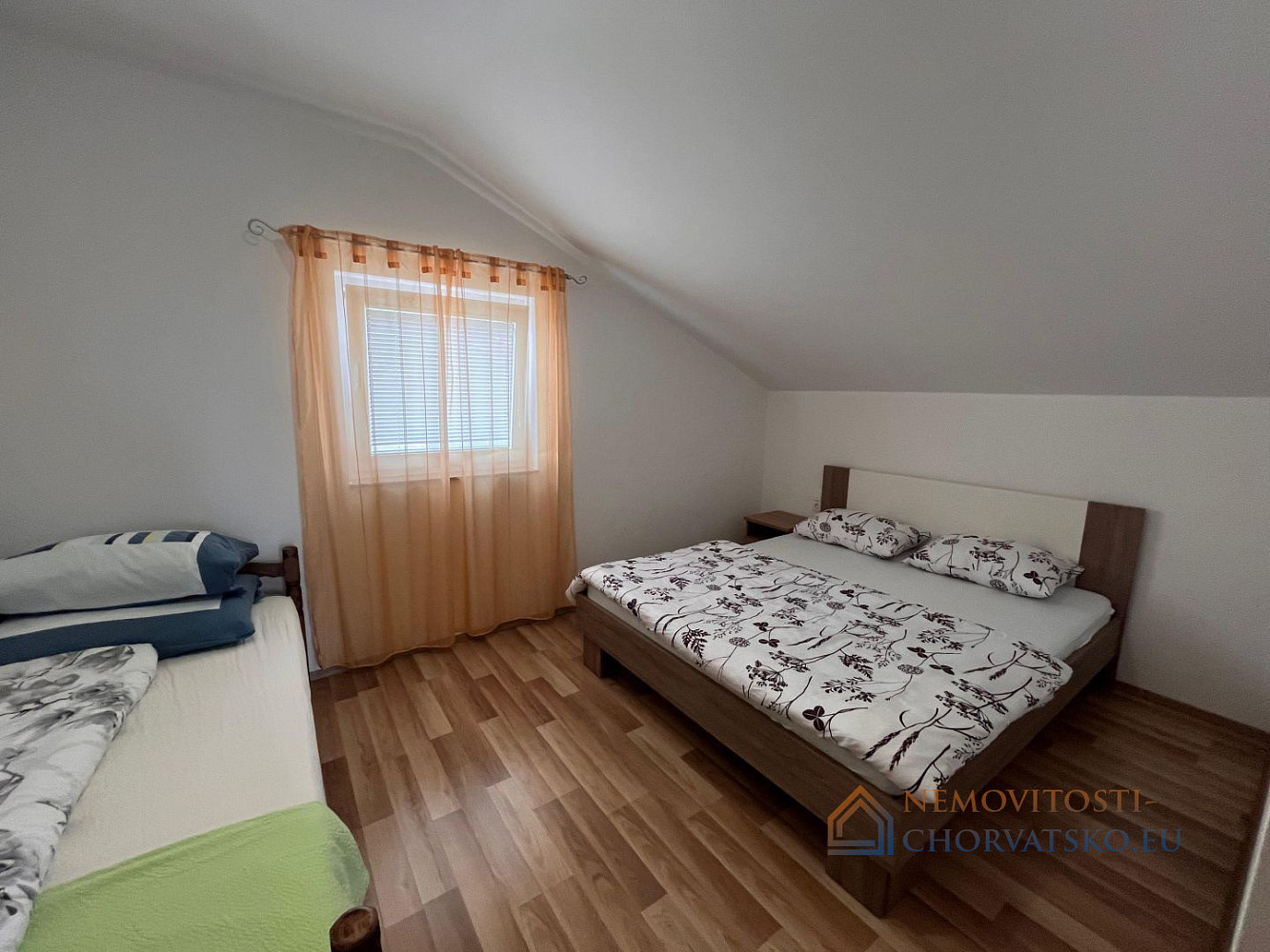 Prodej domu 306 m² s pozemkem 306 m² – pohled 6