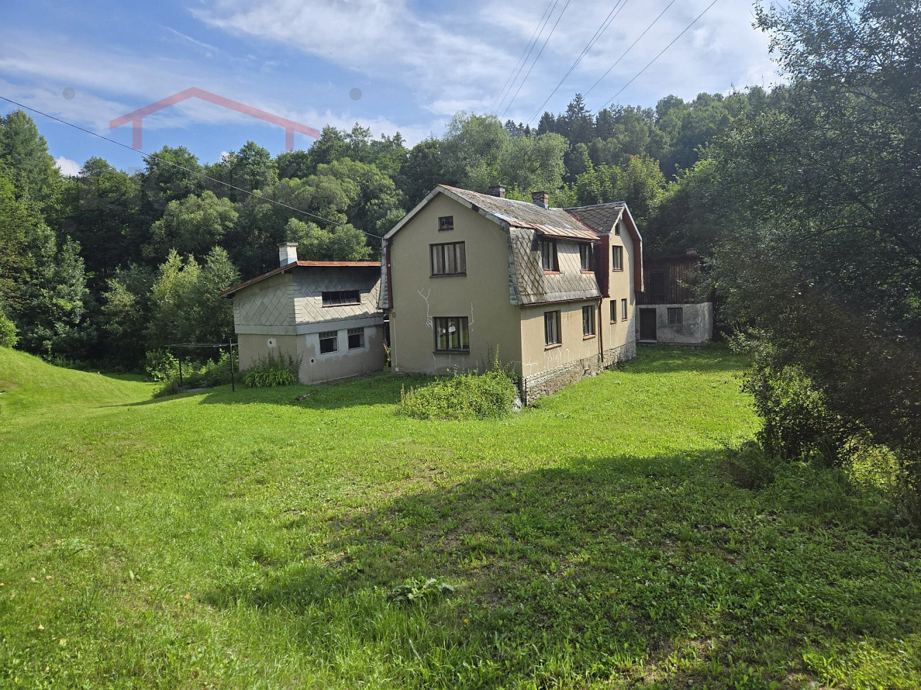 Prodej domu 180 m² s pozemkem 3 200 m²