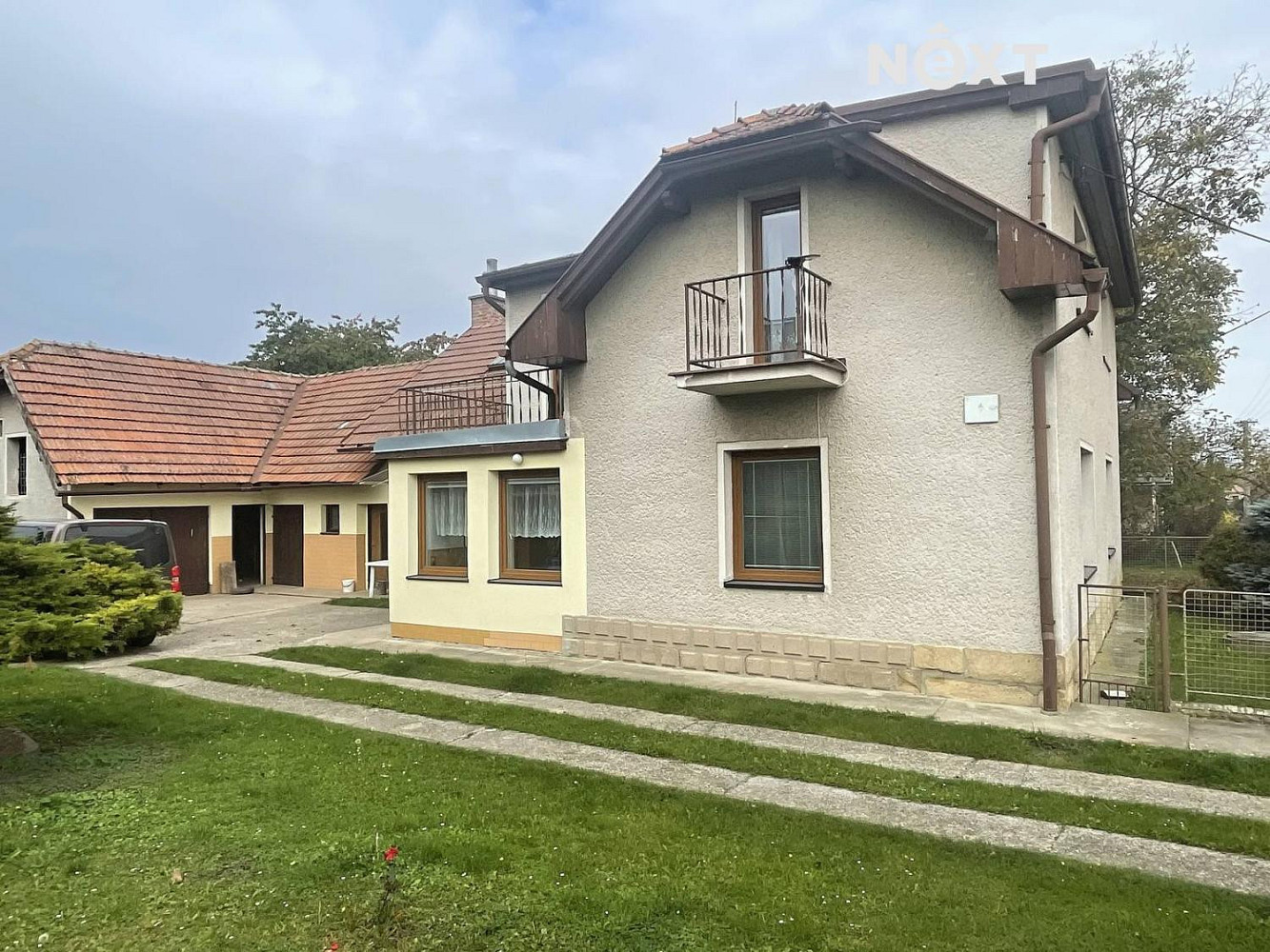 Pronájem domu 125 m² s pozemkem 942 m² — photo 2