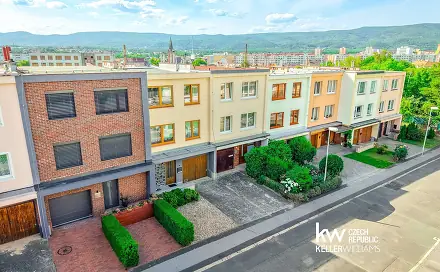 Prodej domu 252 m² s pozemkem 304 m², Marie Majerové, Teplice - Trnovany