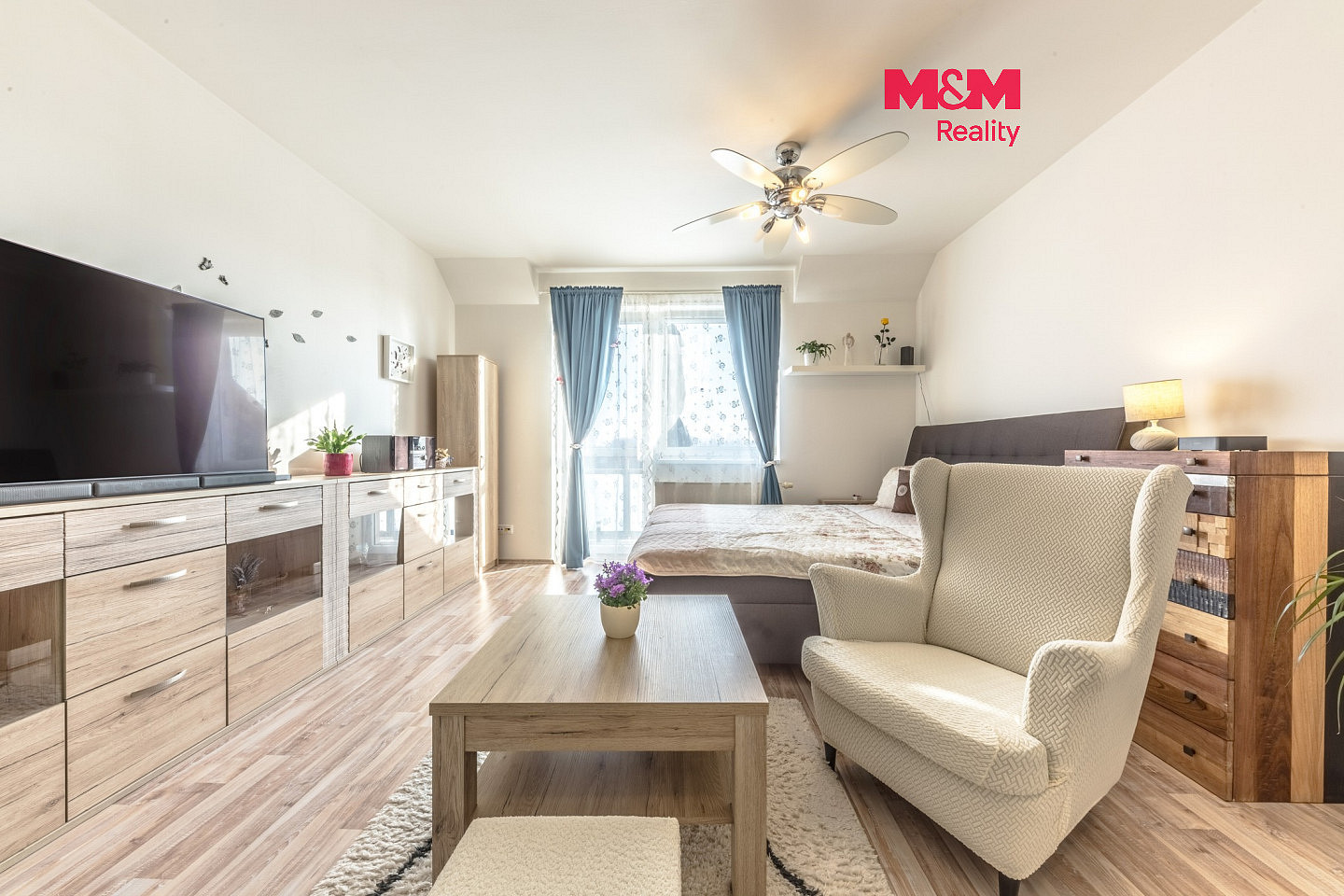 Pronájem bytu 1+kk 37 m²