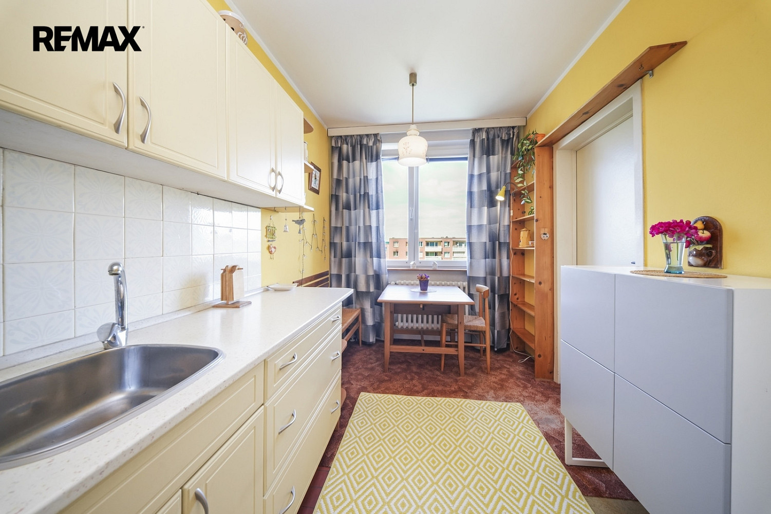 Prodej bytu 3+1 69 m² — photo 3