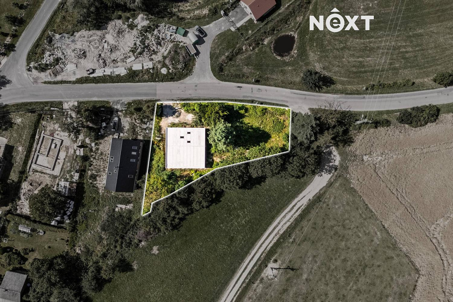 Prodej stavebního pozemku 1 045 m² – fotografie 2