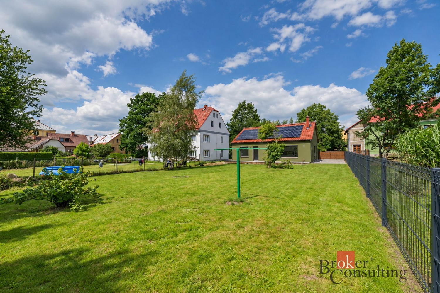Prodej domu 95 m² s pozemkem 779 m² – fotografie 2