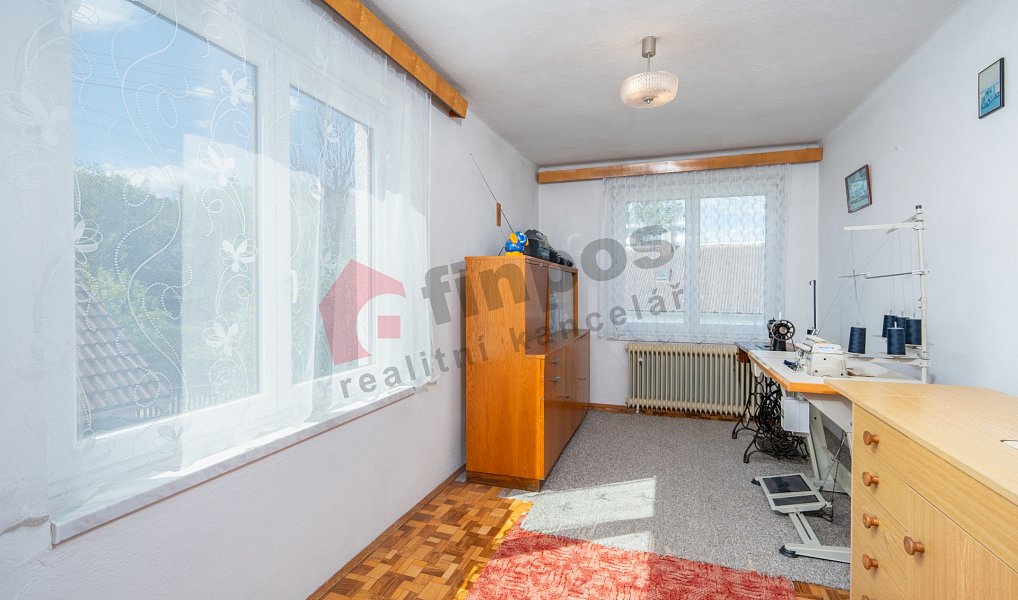 Prodej domu 250 m² s pozemkem 927 m², Kunžak – náhled fotky 24