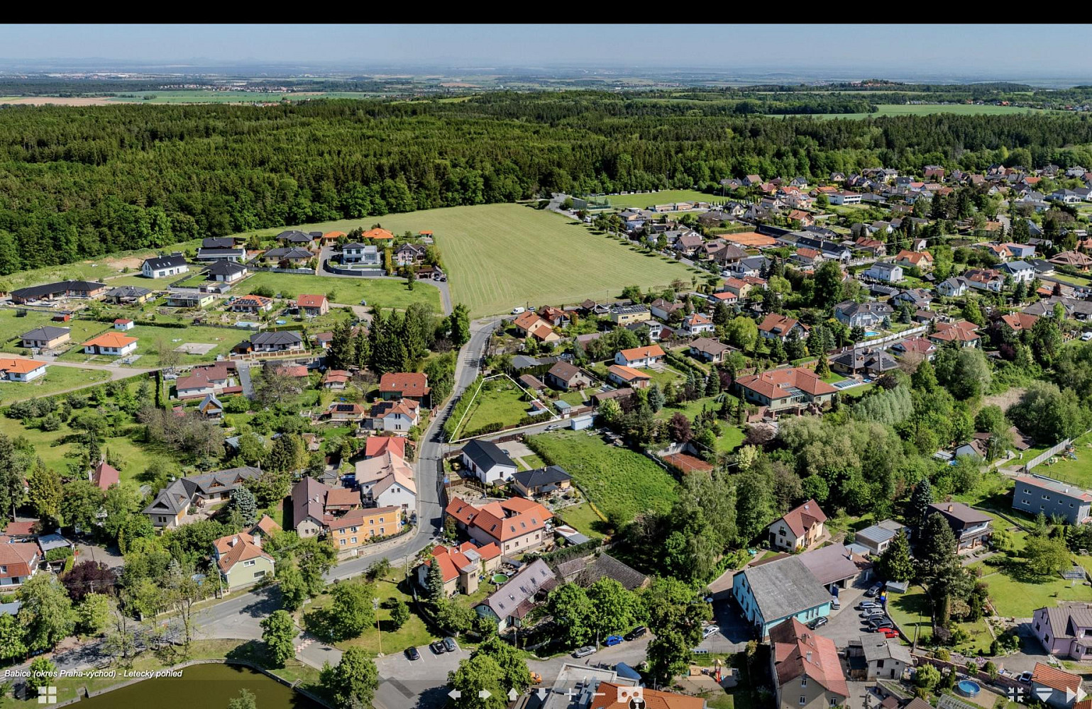 Prodej stavebního pozemku 1 000 m² — photo 2