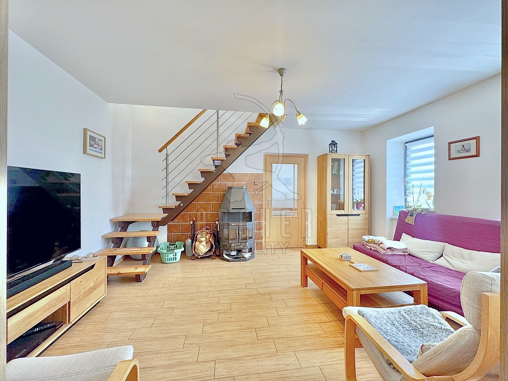 Prodej domu 167 m² s pozemkem 1 110 m² — photo 2