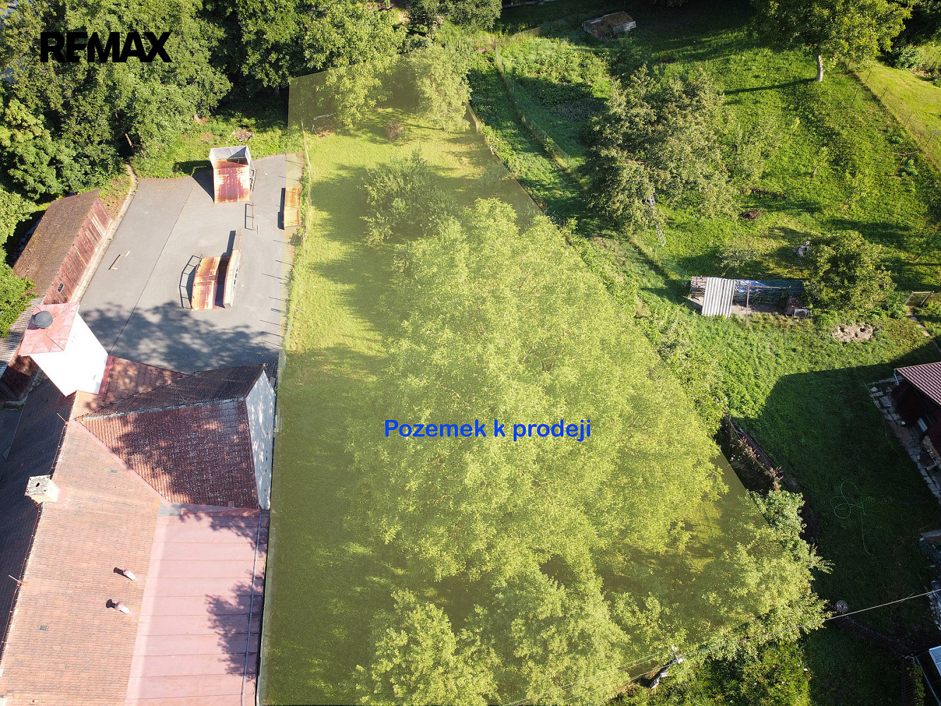 Prodej stavebního pozemku 1 222 m² – další