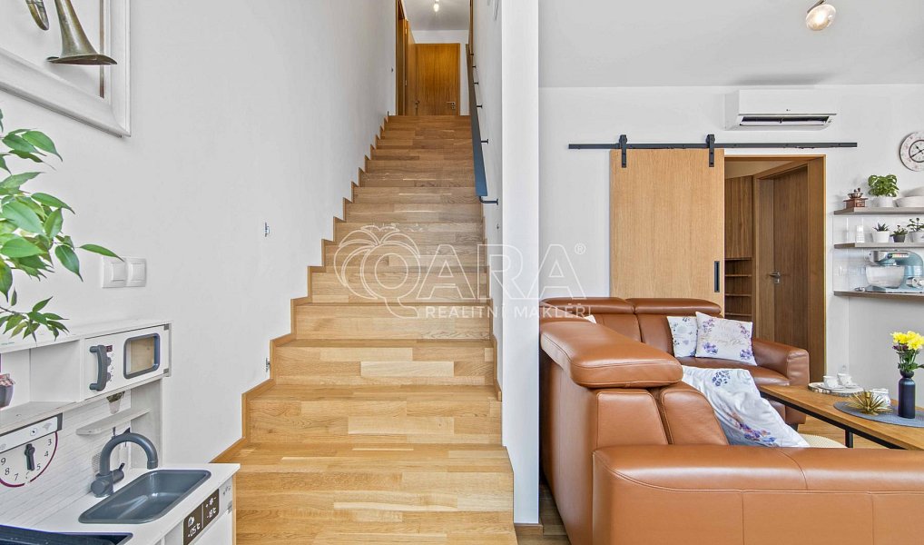Prodej bytu 3+kk 120 m², Praha – náhled fotky 19