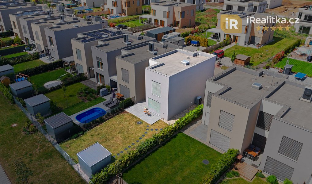 Prodej domu 110 m² s pozemkem 298 m², Praha – náhled fotky 37