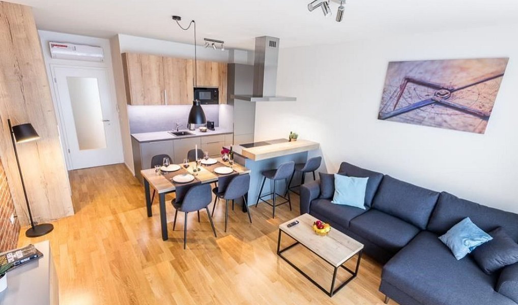 Pronájem bytu 2+kk 68 m², Praha – náhled fotky 3