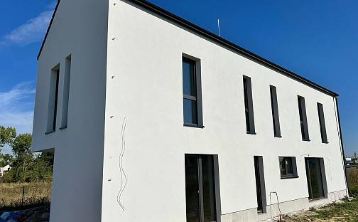 Prodej domu 150 m² s pozemkem 801 m², Pod Pramenem, Vysoký Újezd, okres Beroun