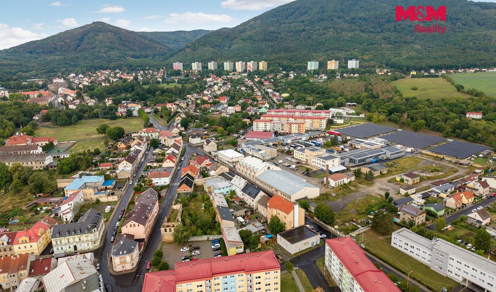 Prodej domu 596 m² s pozemkem 514 m², Osek – náhled fotky 12