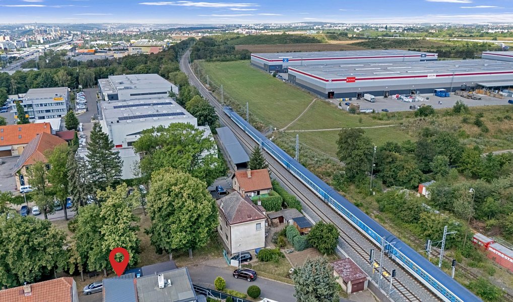 Prodej domu 90 m² s pozemkem 165 m², Praha – náhled fotky 31