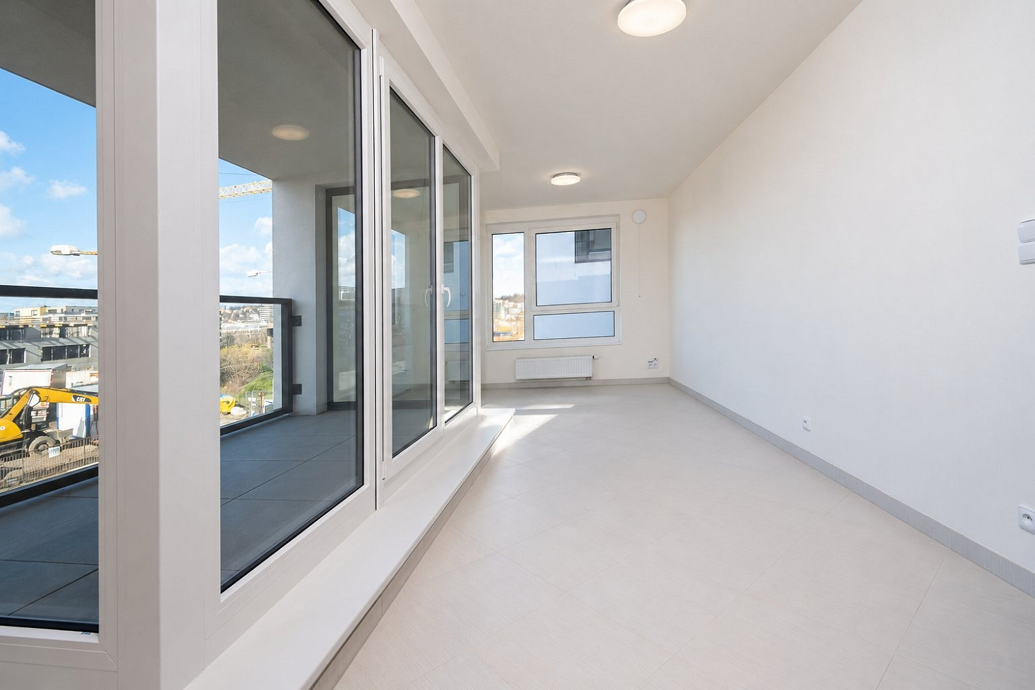Pronájem bytu 2+kk 53 m² – fotografie 4