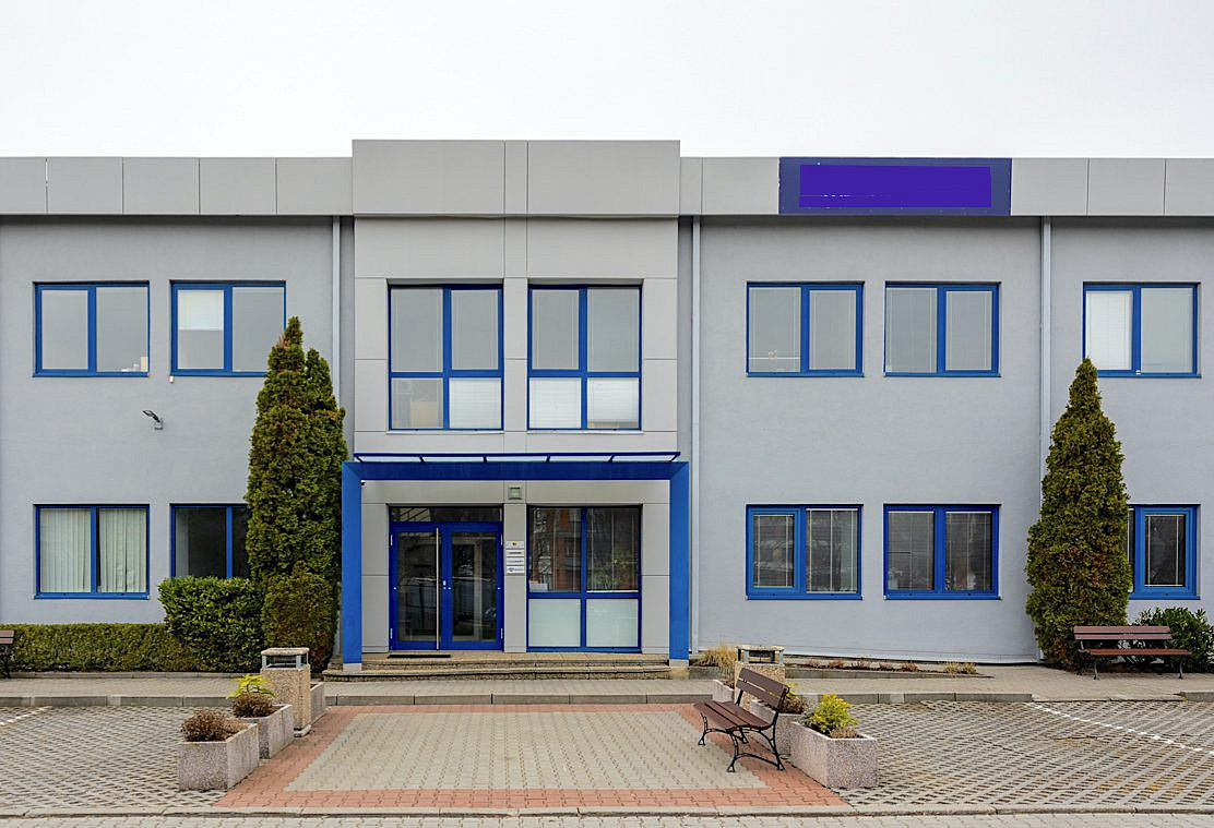 Pronájem obchodních prostor 1 030 m²