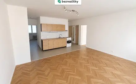 Prodej bytu 4+kk 67 m², B. Němcové, Meziboří, okres Most