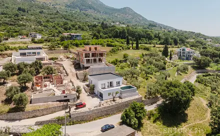 Prodej domu 198 m² s pozemkem 524 m², Bar, Černá Hora
