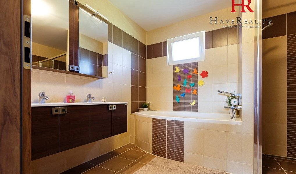 Prodej domu 107 m² s pozemkem 1 m², Benešov – náhled fotky 16