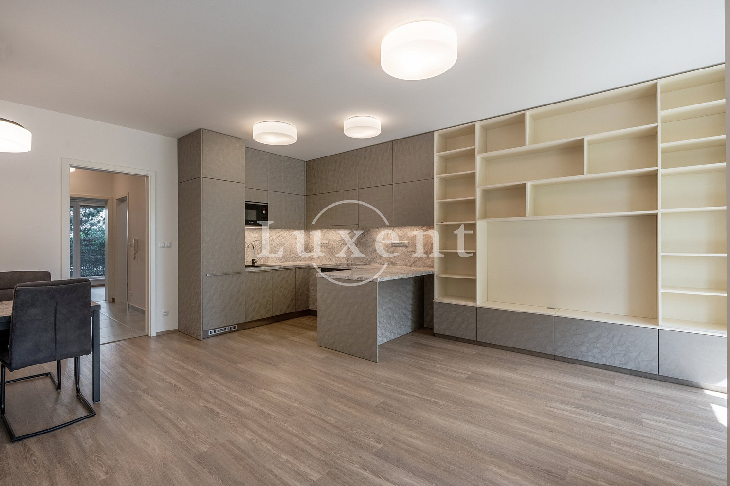 Pronájem bytu 3+kk 75 m² — photo 3