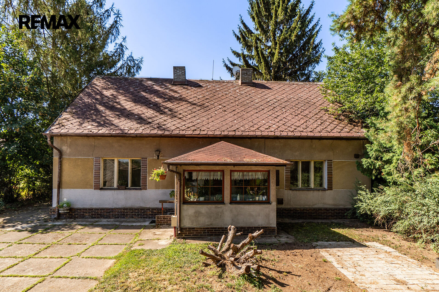Prodej domu 200 m² s pozemkem 1 941 m²