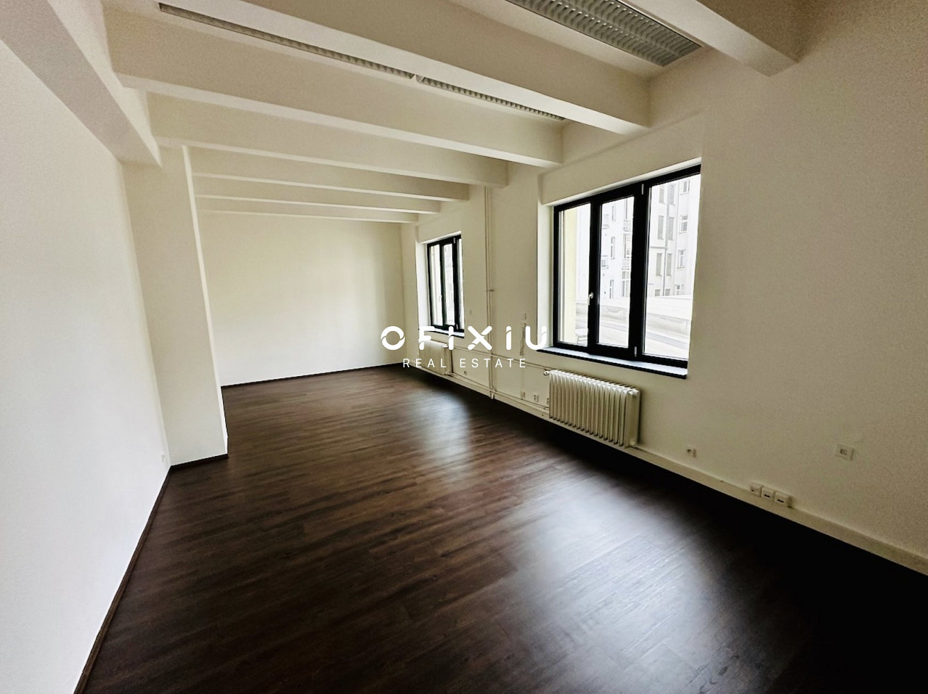 Pronájem kanceláře 35 m² – fotografie 3