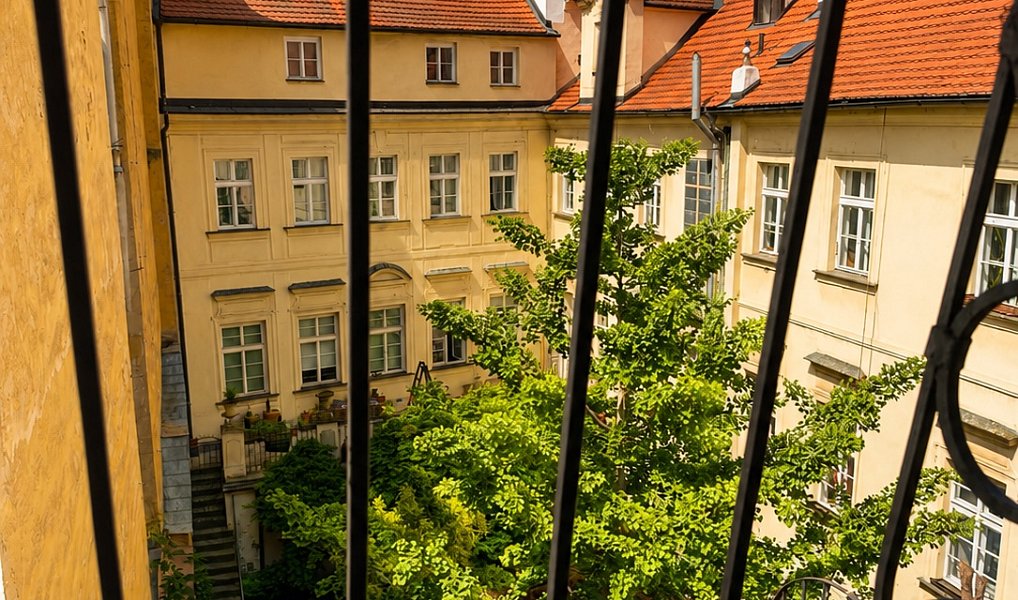 Prodej bytu 6+kk 174 m², Praha – náhled fotky 46