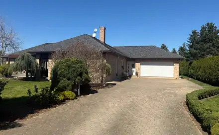 Dražba domu 319 m² s pozemkem 1 667 m², Čelákovice