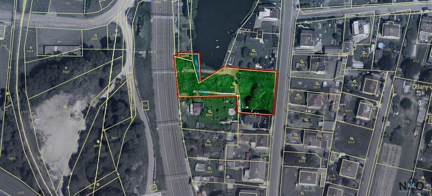 Prodej stavebního pozemku 1 816 m² – fotografie 3