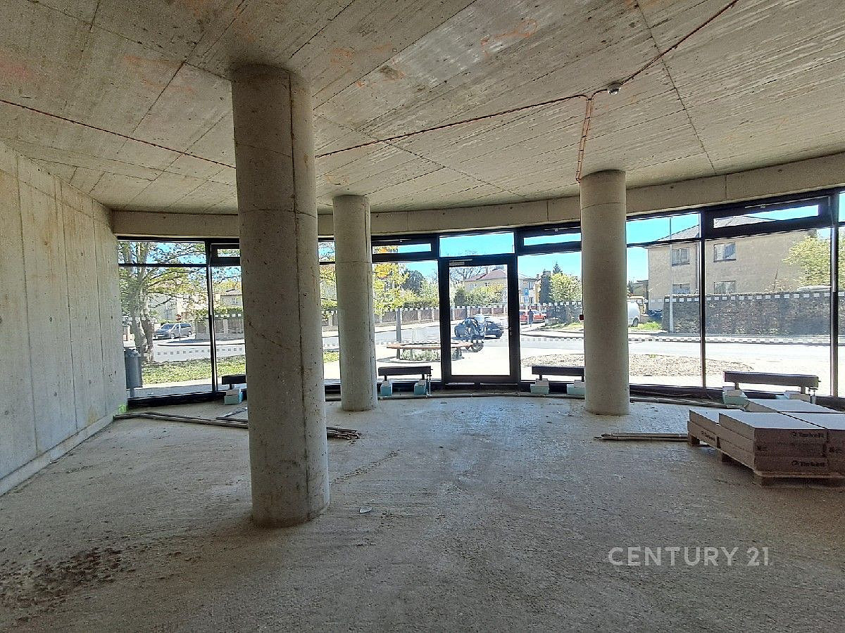 Prodej obchodních prostor 84 m² – fotografie 2