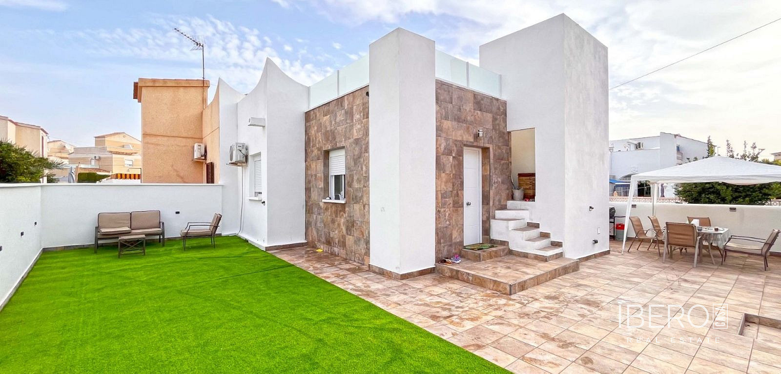 Prodej domu 83 m² s pozemkem 180 m², Playa Flamenca