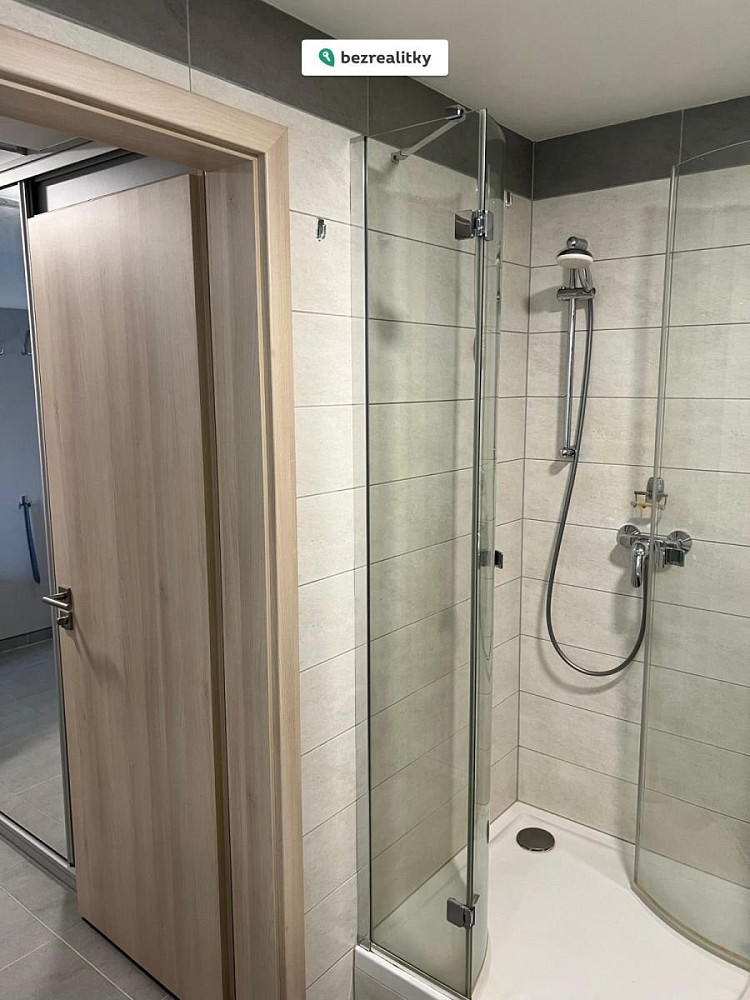 Prodej bytu 1+kk 38 m² – fotografie 4
