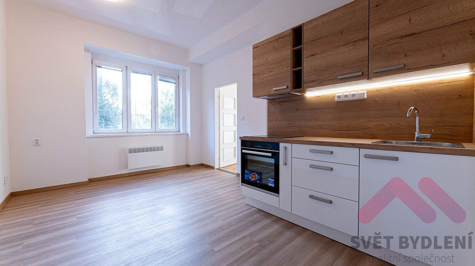 Pronájem bytu 2+kk 48 m² — photo 2