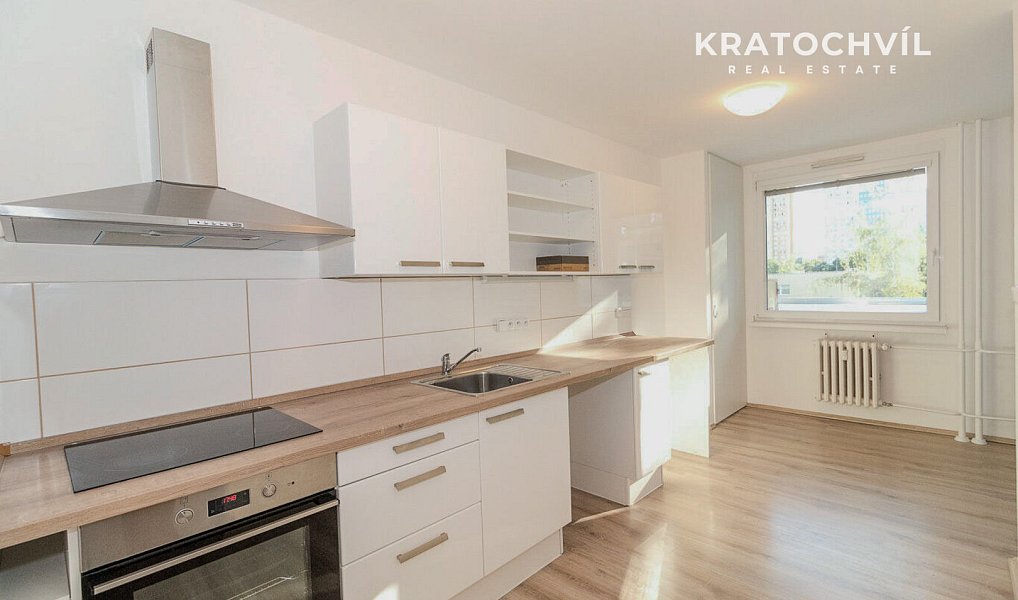 Prodej bytu 3+kk 84 m², Praha – náhled fotky 2