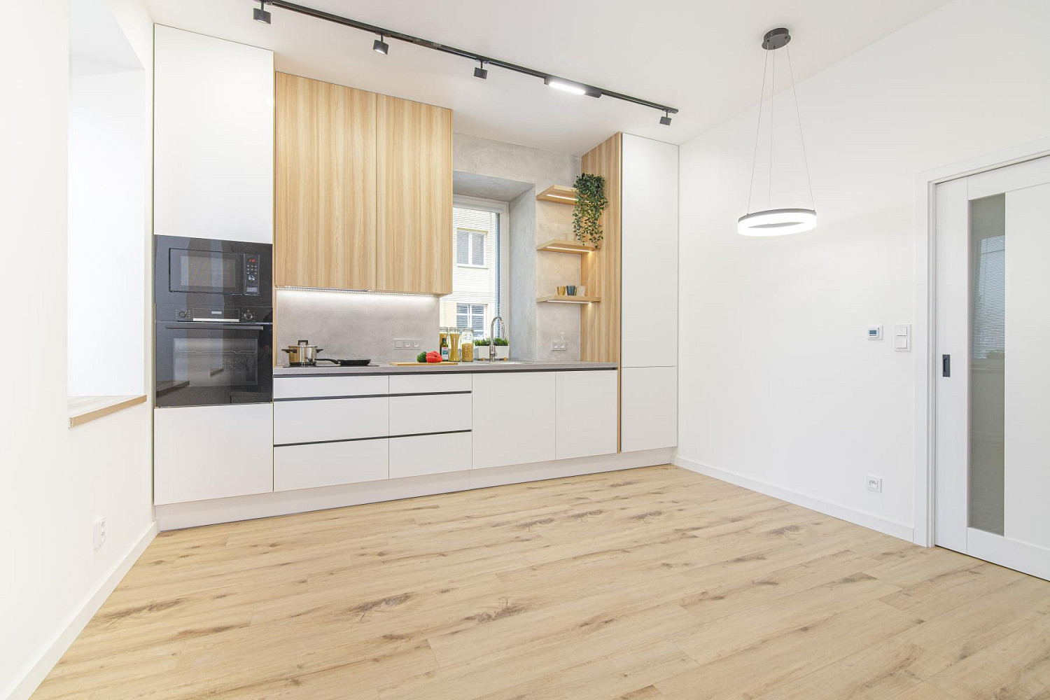 Pronájem bytu 2+kk 42 m² — photo 4