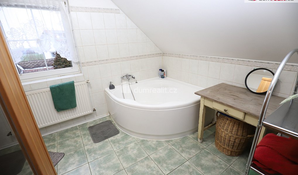 Prodej domu 150 m² s pozemkem 433 m², Cheb – náhled fotky 21