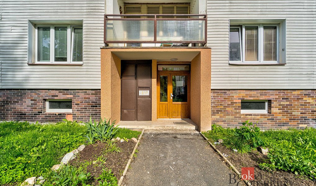 Prodej bytu 2+1 58 m², Planá – náhled fotky 11