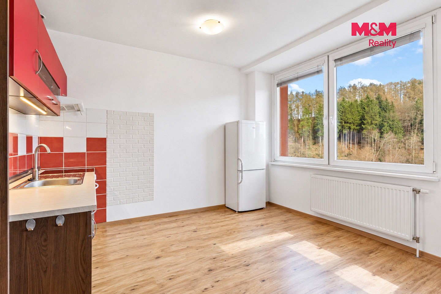 Pronájem bytu 1+kk 34 m² – fotografie 3